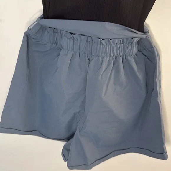 SHEIN Curve romper, ribbed jersey top with paperbag shorts attached - Picture 5 of 6